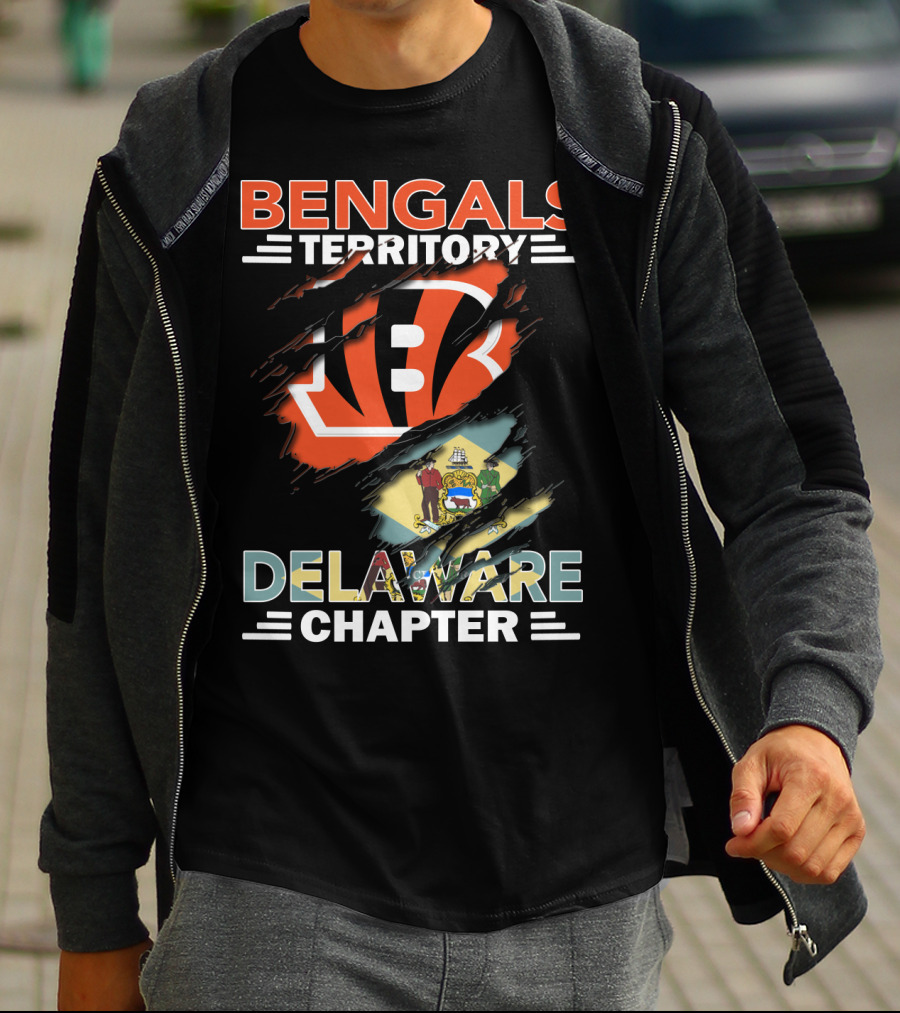 Bengals Territory Delaware Chapter Bengals Logo And Flag T-Shirt