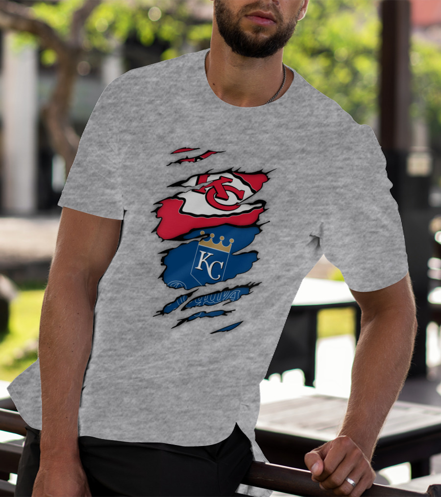 Kansas City Royals Kc And Kansas City Chiefs Arrowhead Red Blue Logo Fusion T-Shirt
