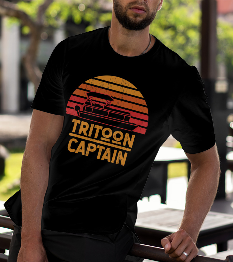 Tritoon Captain Vintage Sunset Boating Pontoon T-Shirt