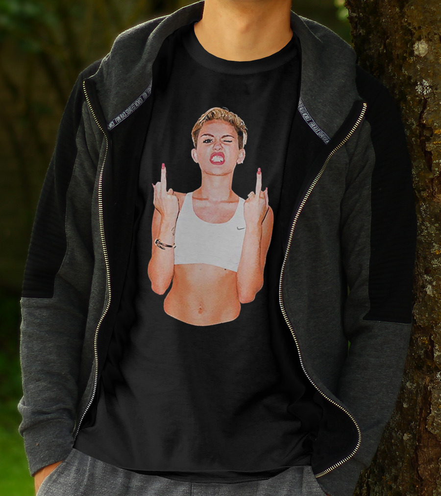 Miley Cyrus Middle Finger Up Pose Cropped Tank Top T-Shirt