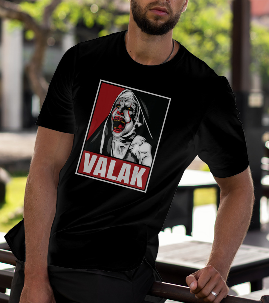 Scary Horror Valak Conjuring Nun Halloween Present T-Shirt