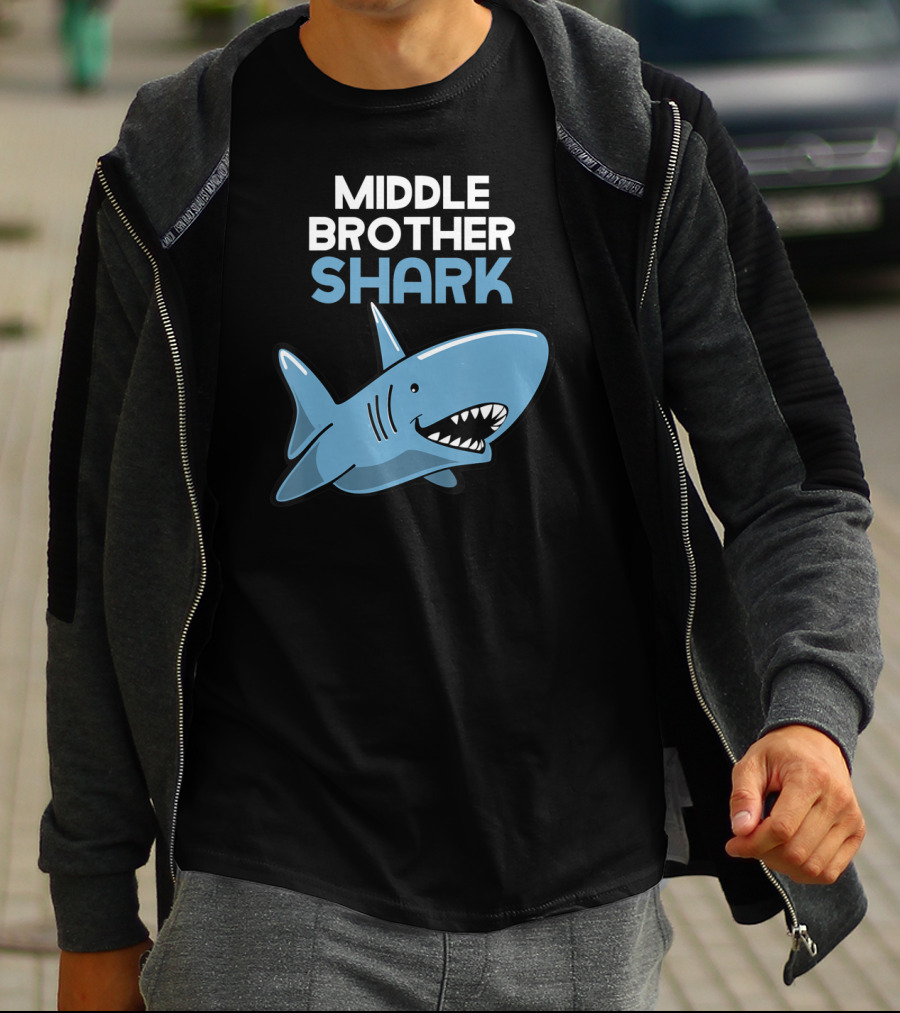 Middle Brother Shark Funny Family Cute Cartoon Shark T-Shirt