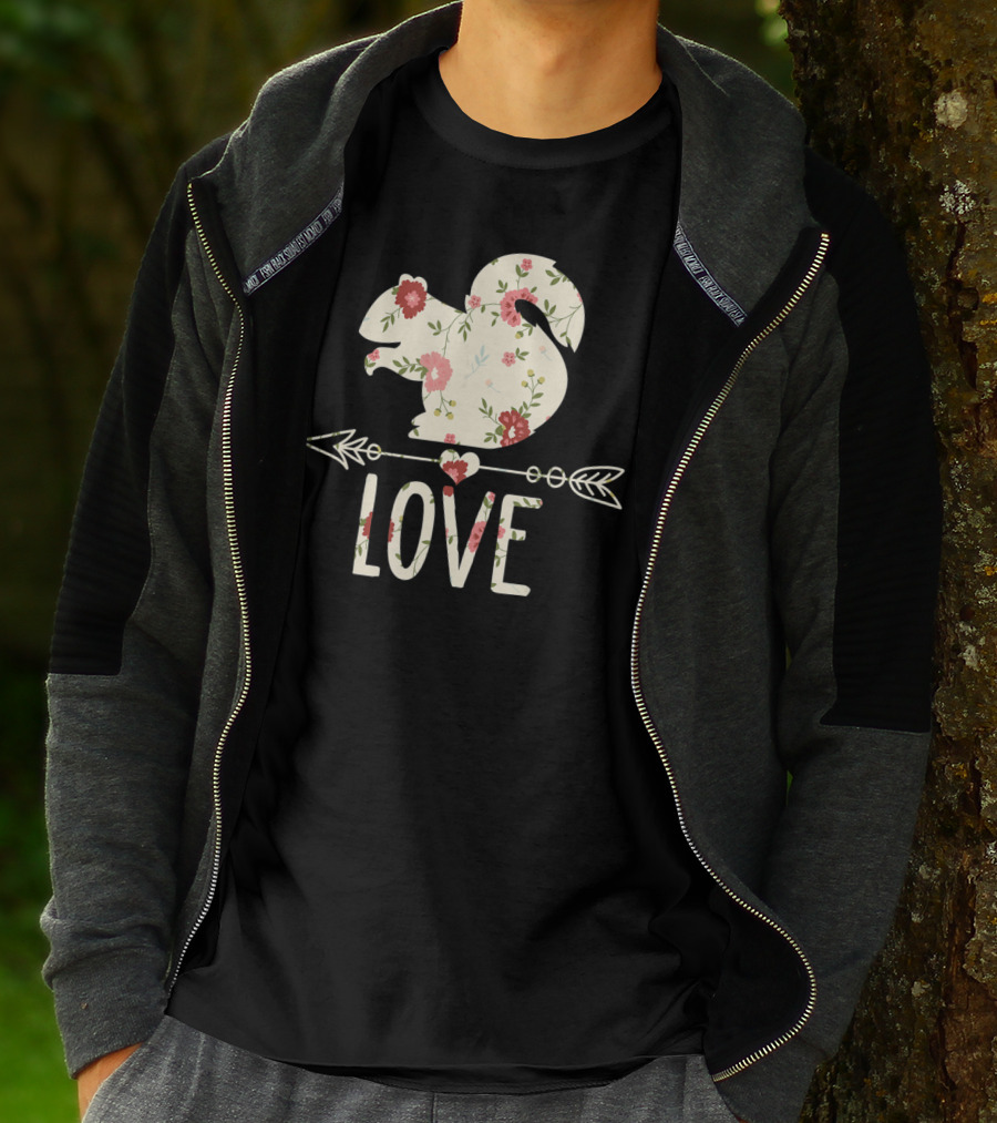 Love Squirrel Floral Vintage Flower Arrow T-Shirt