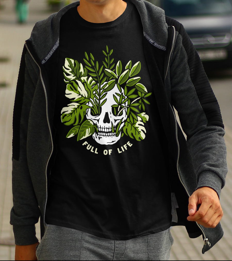 Full Of Life Skull Tree With Green Leaves Bushes T-Shirt