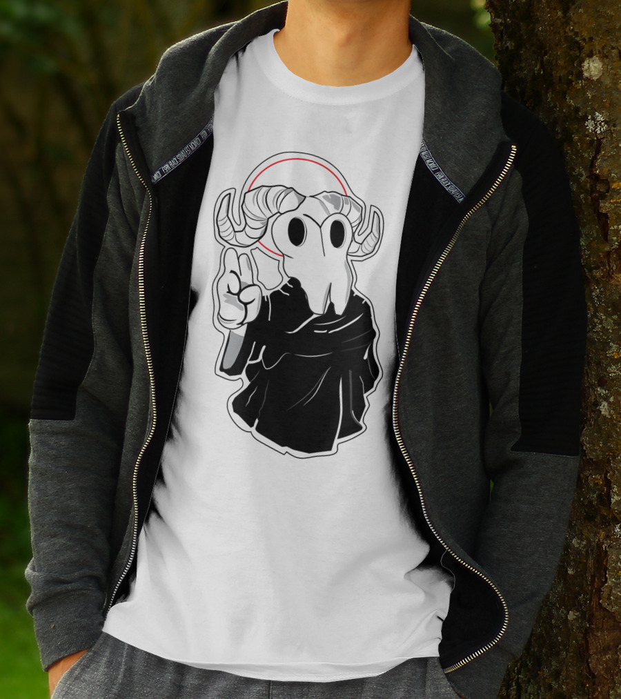 Kawaii Beezelbub Satan Evil Skull With Horns And Cloak T-Shirt