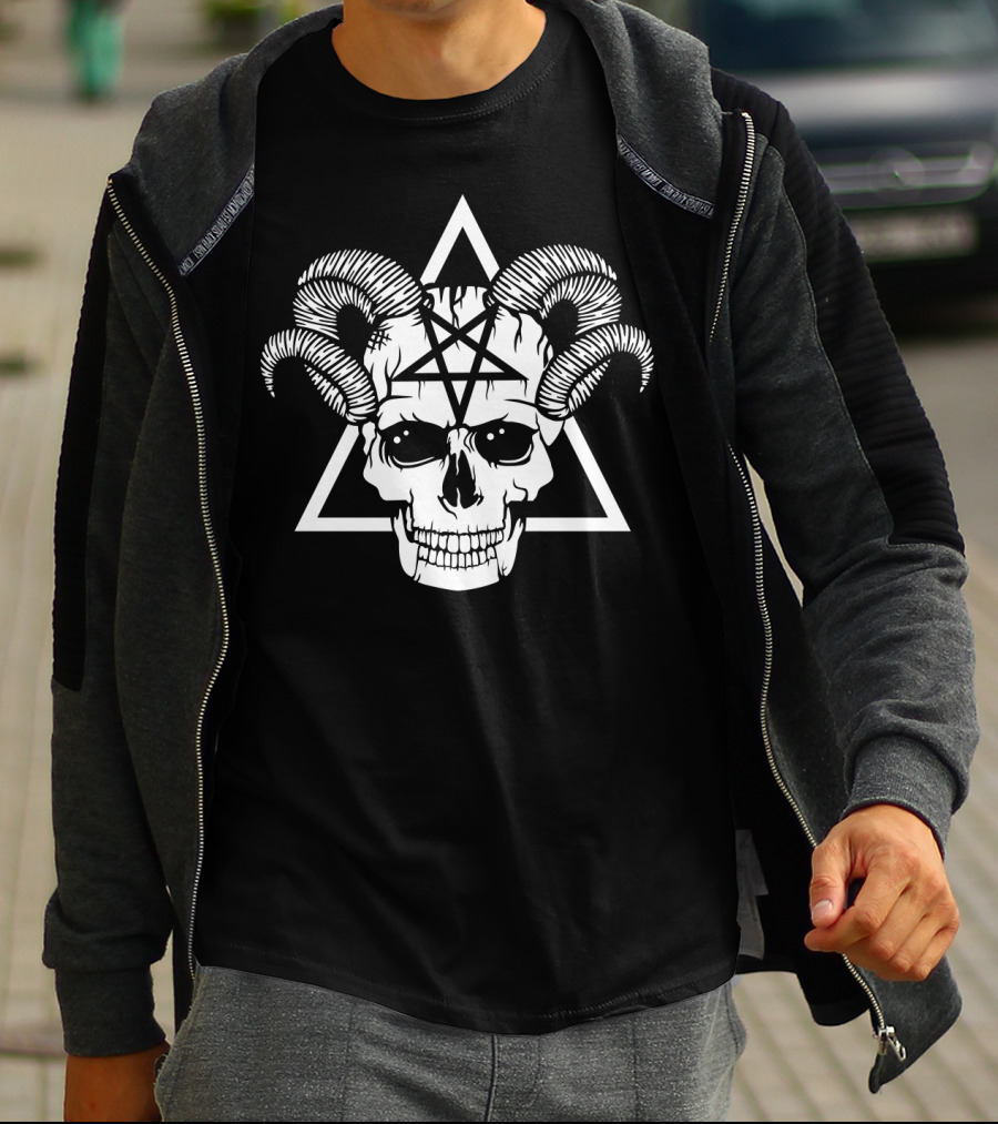 Gothic Skull Horns Baphomet Pentagram Demon T-Shirt