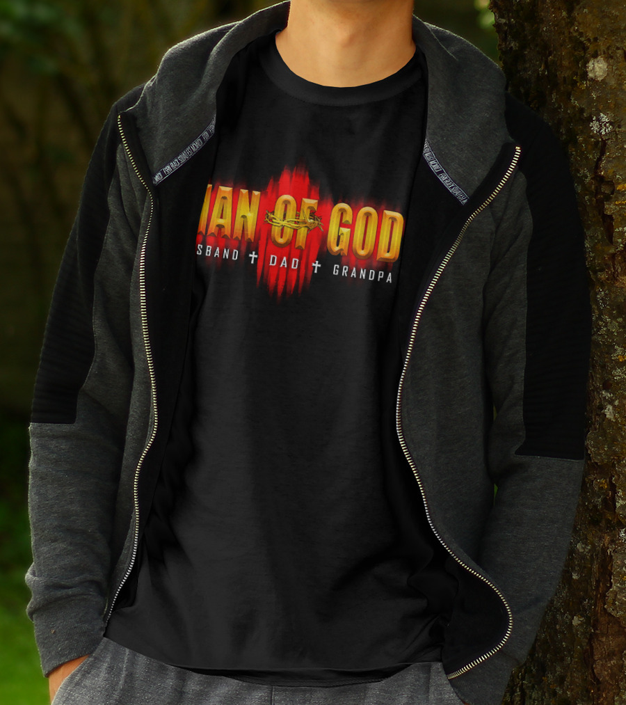 Man Of God Husband Dad Grandpa Cross Crown T-Shirt