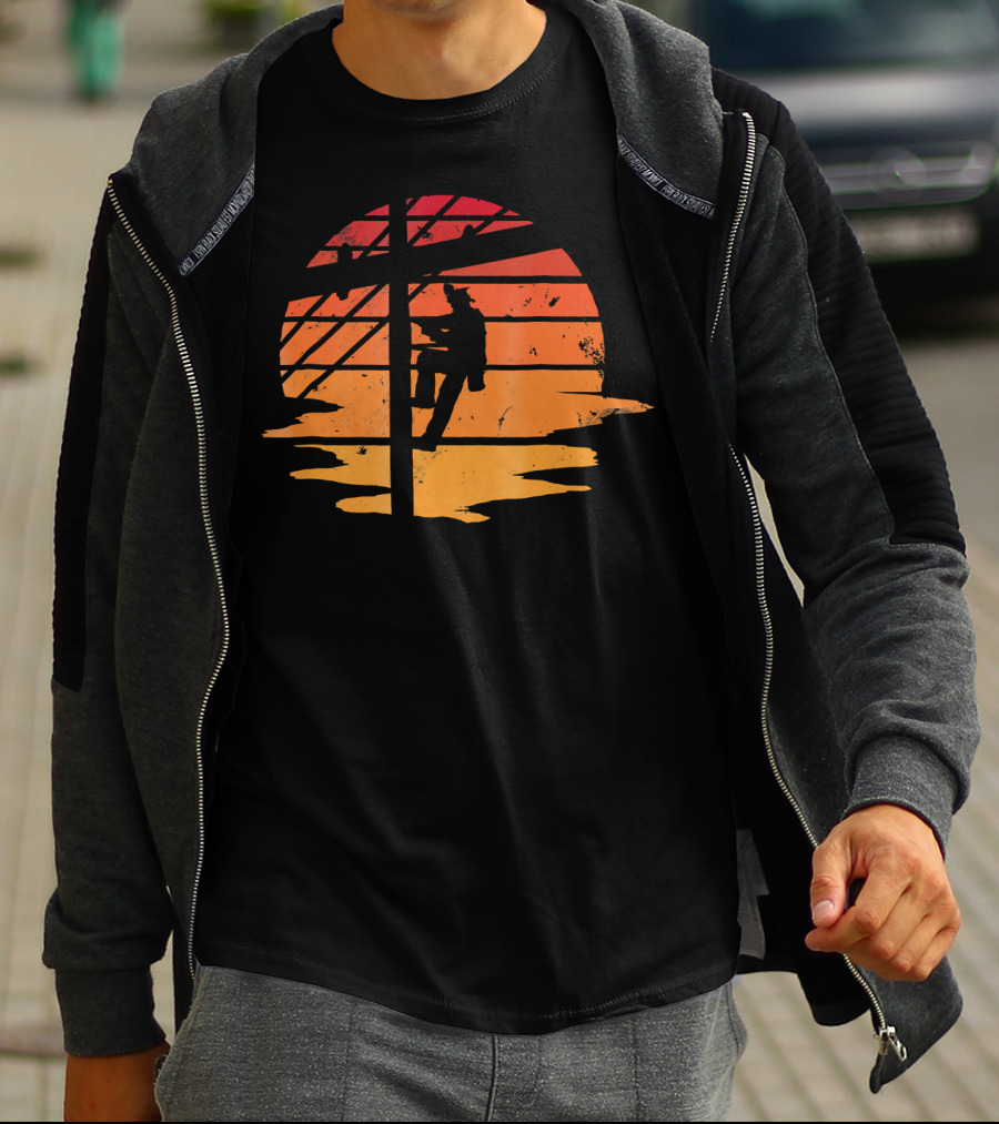 Vintage Distressed Sunset Lineman Electricians T-Shirt