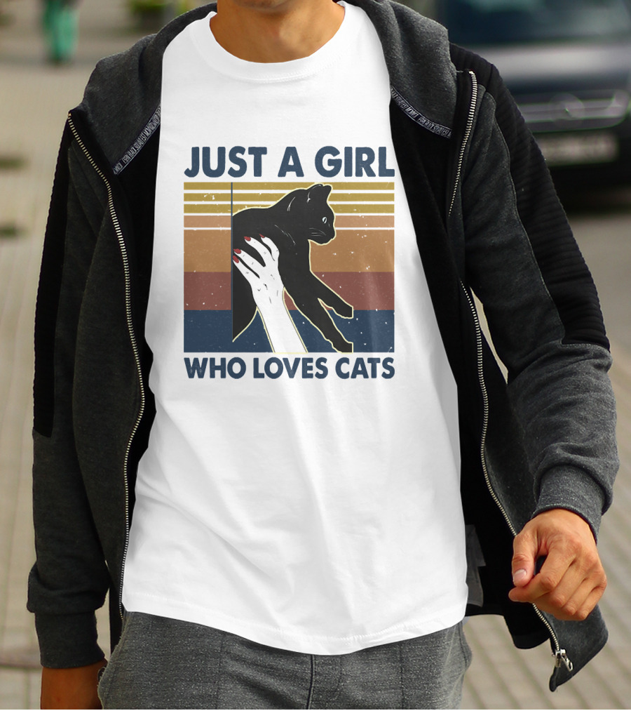 JUST A GIRL WHO LOVES CATS Retro Style Cat T-Shirt