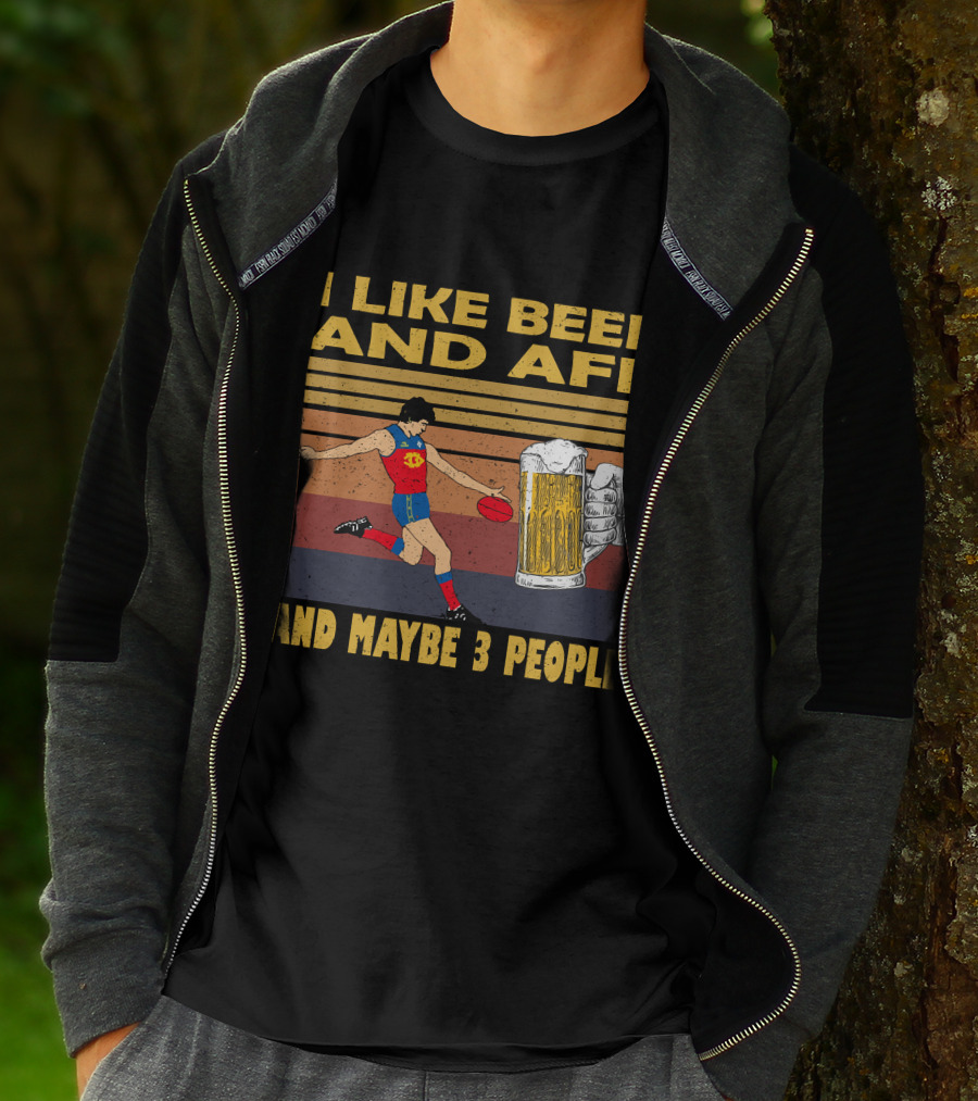 I Like Beer And AFL Maybe 3 People Retro Player And Beer Mug T-Shirt