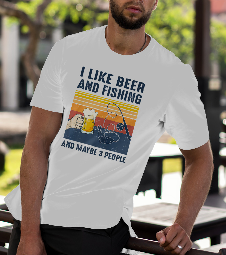 I Like Beer And Fishing And Maybe 3 People Vintage Sunset Beer Mug Fishing Rod T-Shirt