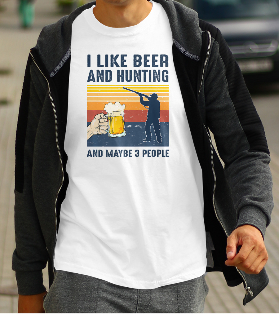I Like Beer And Hunting Maybe 3 People Sunrise Silhouette Retro T-Shirt
