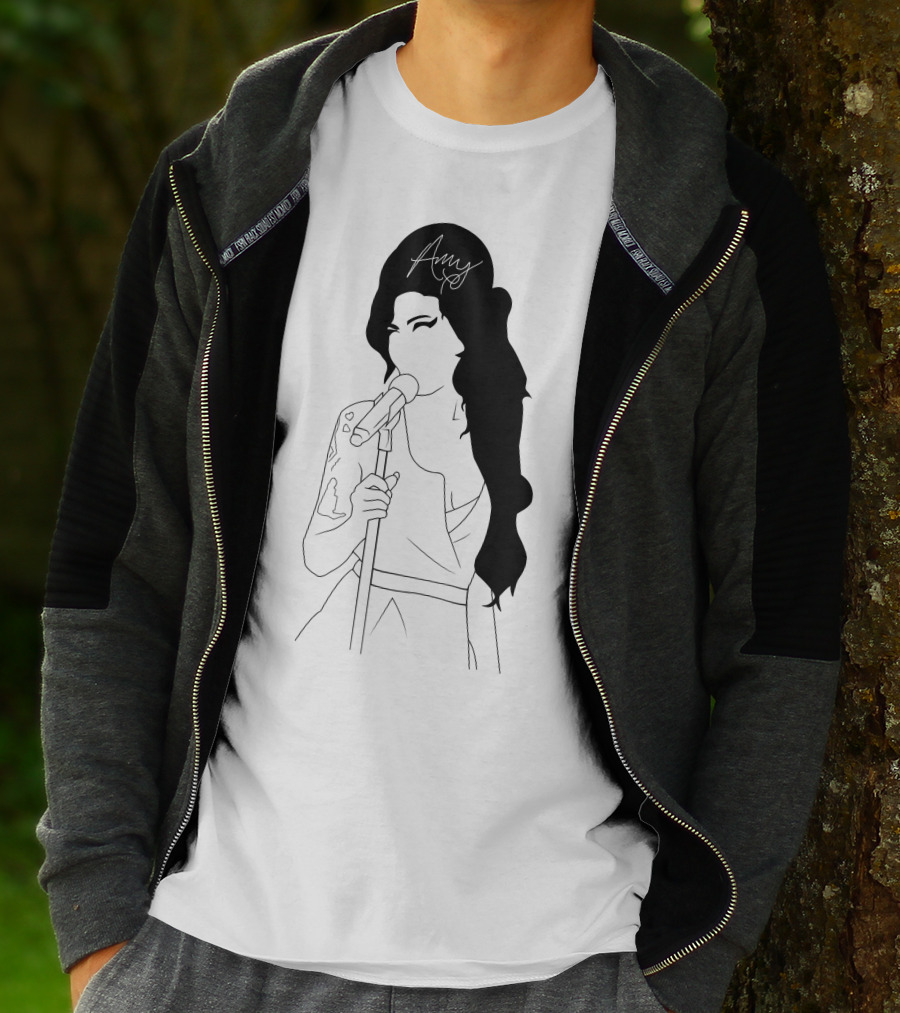 Amy Winehouse Line Art With Signature Mic Pose T-Shirt