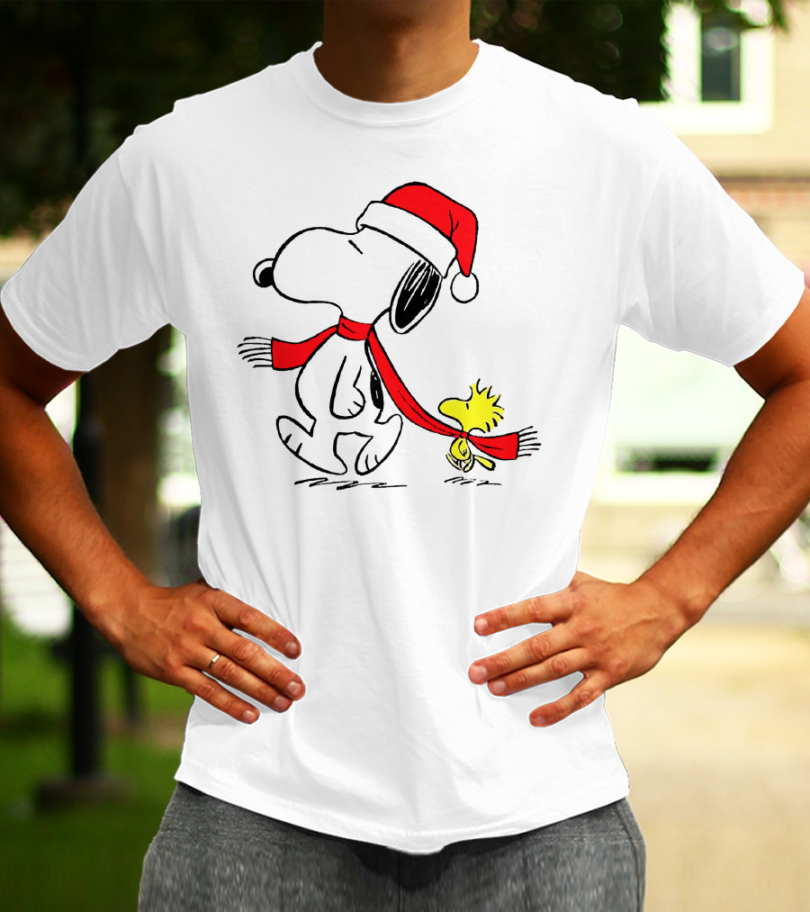 Snoopy Woodstock Charlie Brown Christmas Santa Hat Natalan T-Shirt