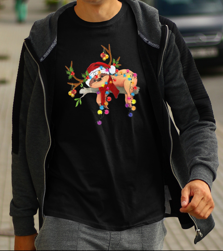Santa Sloth With Gorgeous Reindeer Antlers And Christmas Lights T-Shirt