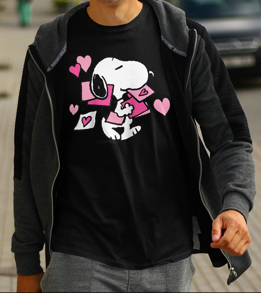 Peanuts Valentines Snoopy Carrying Hearts And Envelopes T-Shirt