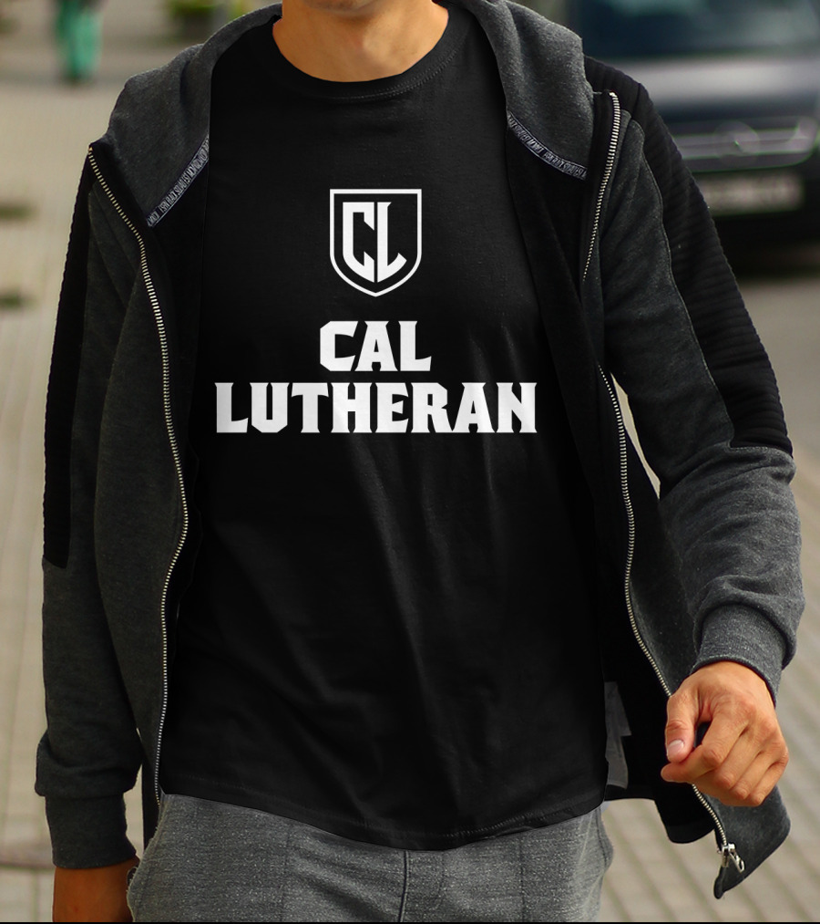NCAA California Lutheran University CL Shield Cal Lutheran Regals PPLUT101 T-Shirt