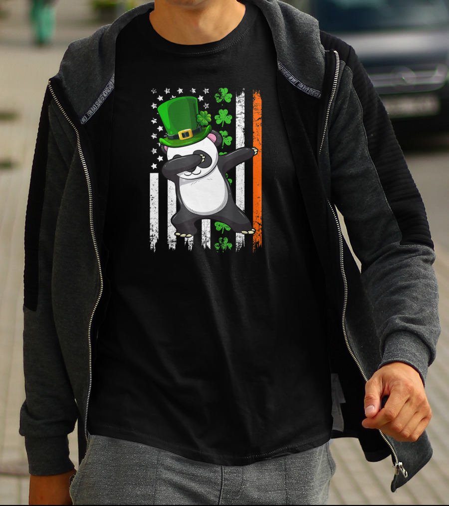 Dabbing Panda Leprechaun Shamrock Green Hat St Patrick's Day Irish Flag T-Shirt
