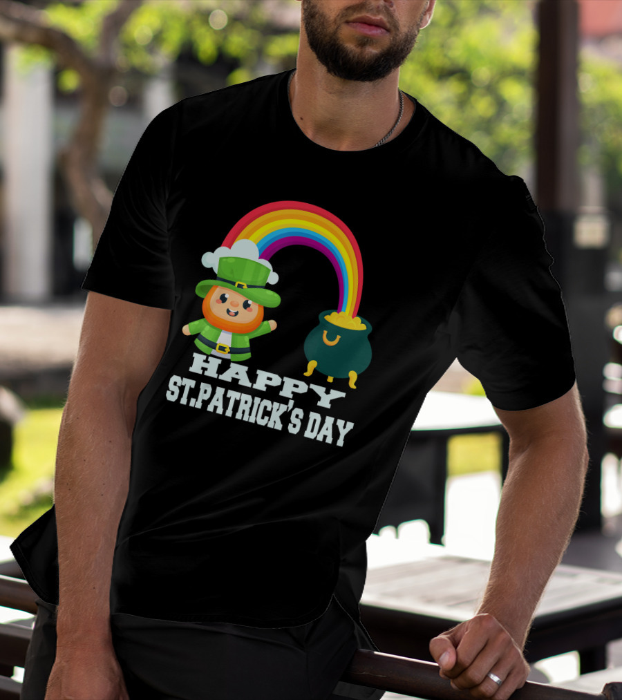HAPPY ST. PATRICK'S DAY Rainbow Leprechaun Pot Of Gold T-Shirt