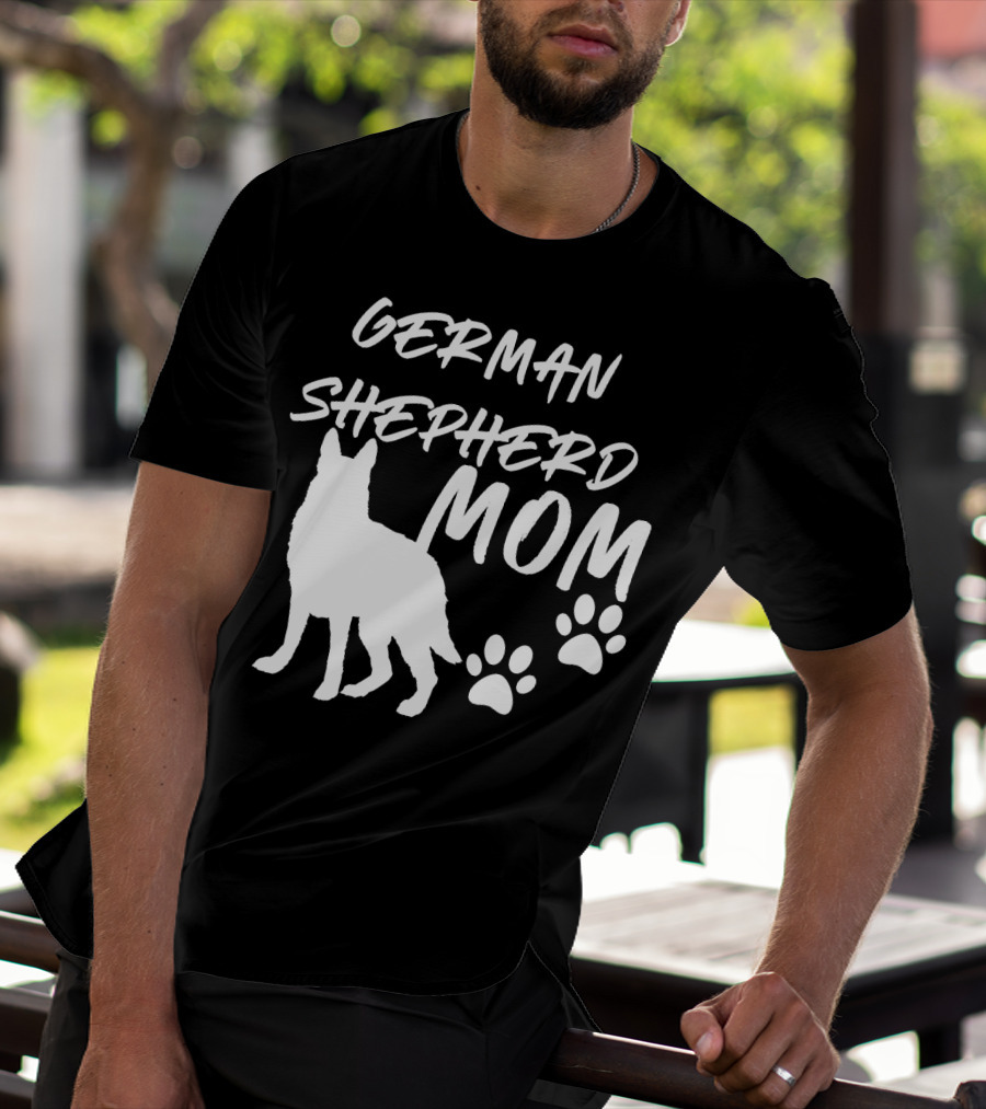 GERMAN SHEPHERD MOM 179 T-Shirt