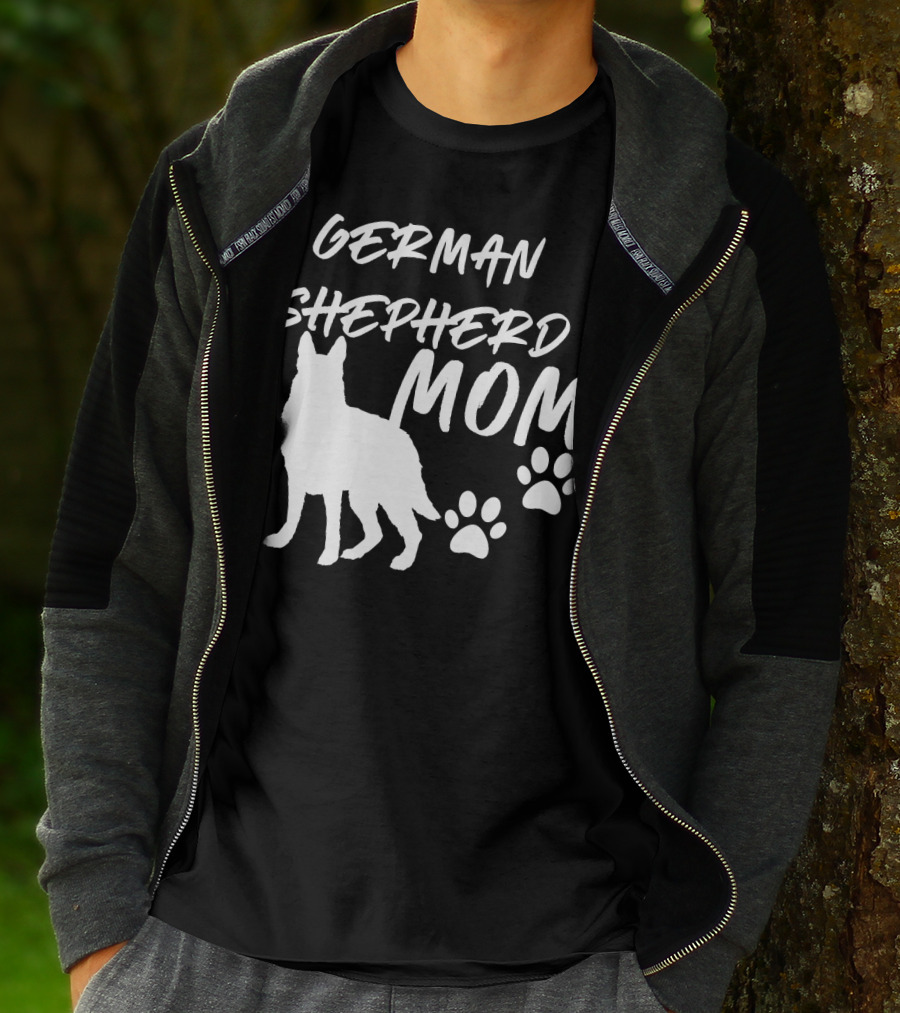 GERMAN SHEPHERD MOM 179 T-Shirt