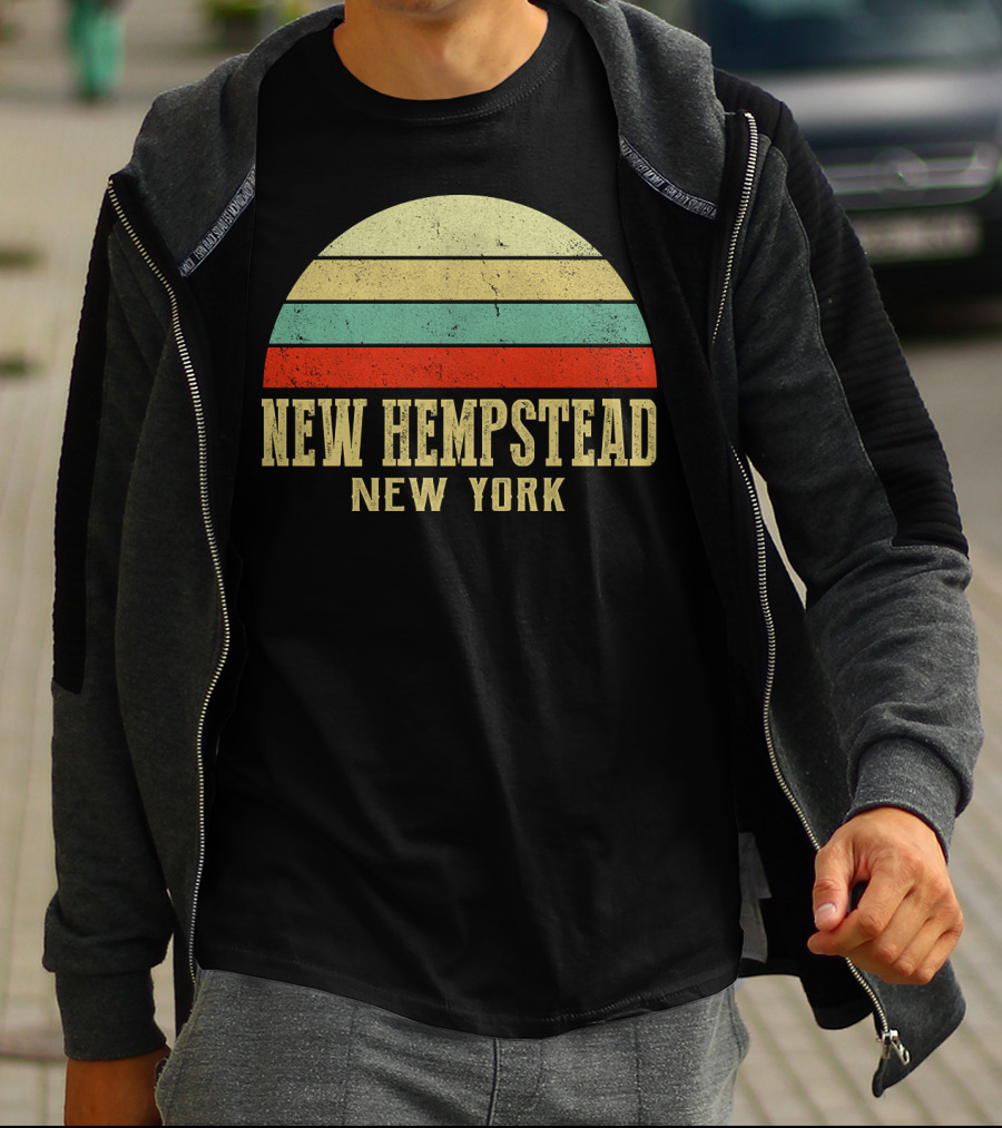 NEW HEMPSTEAD NEW YORK Vintage Retro Sunset Stripes T-Shirt