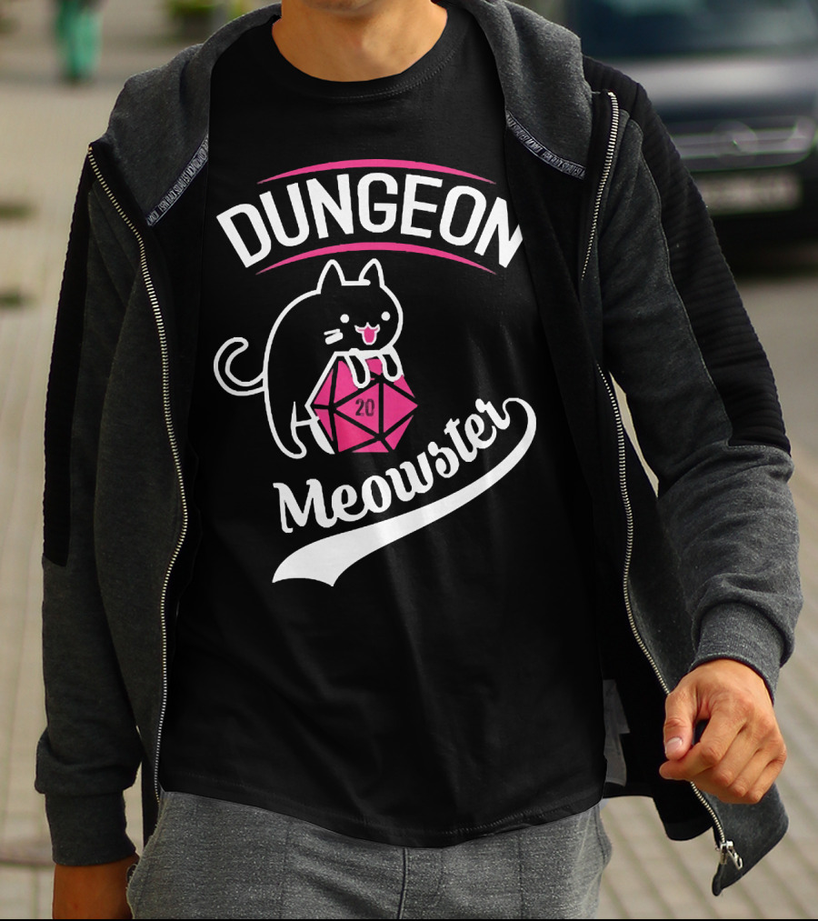 Dungeon Meowster Cat Holding D20 Dice T-Shirt