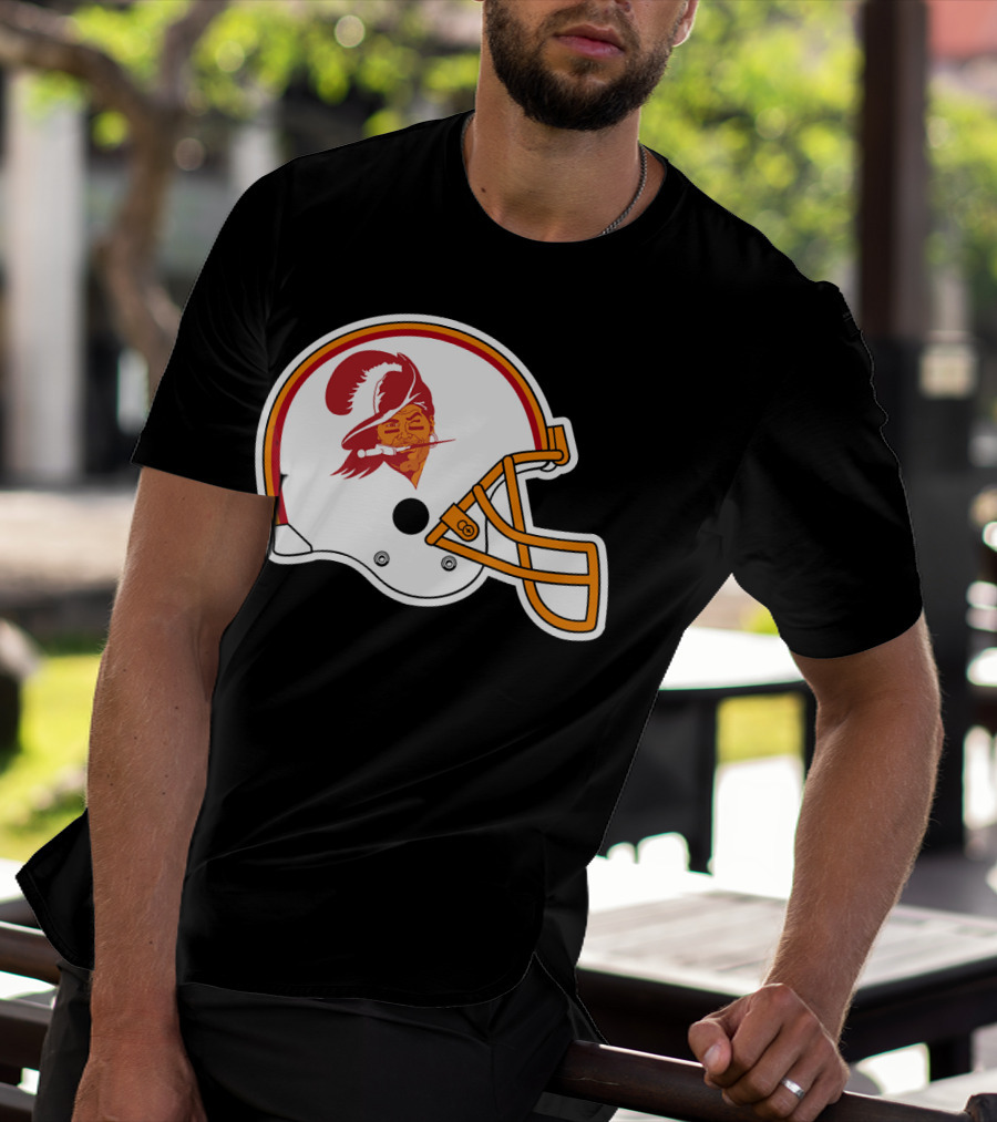 Brady Tompa Bay Buccaneers NFL Retro Helmet T-Shirt