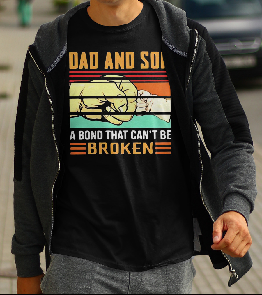 Dad And Son A Bond That Can't Be Broken Fist Bump Retro Stripes T-Shirt