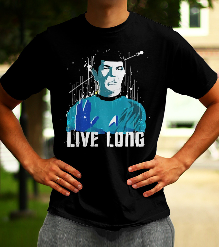 Star Trek Spock Live Long Vulcan Salute Iconic T-Shirt