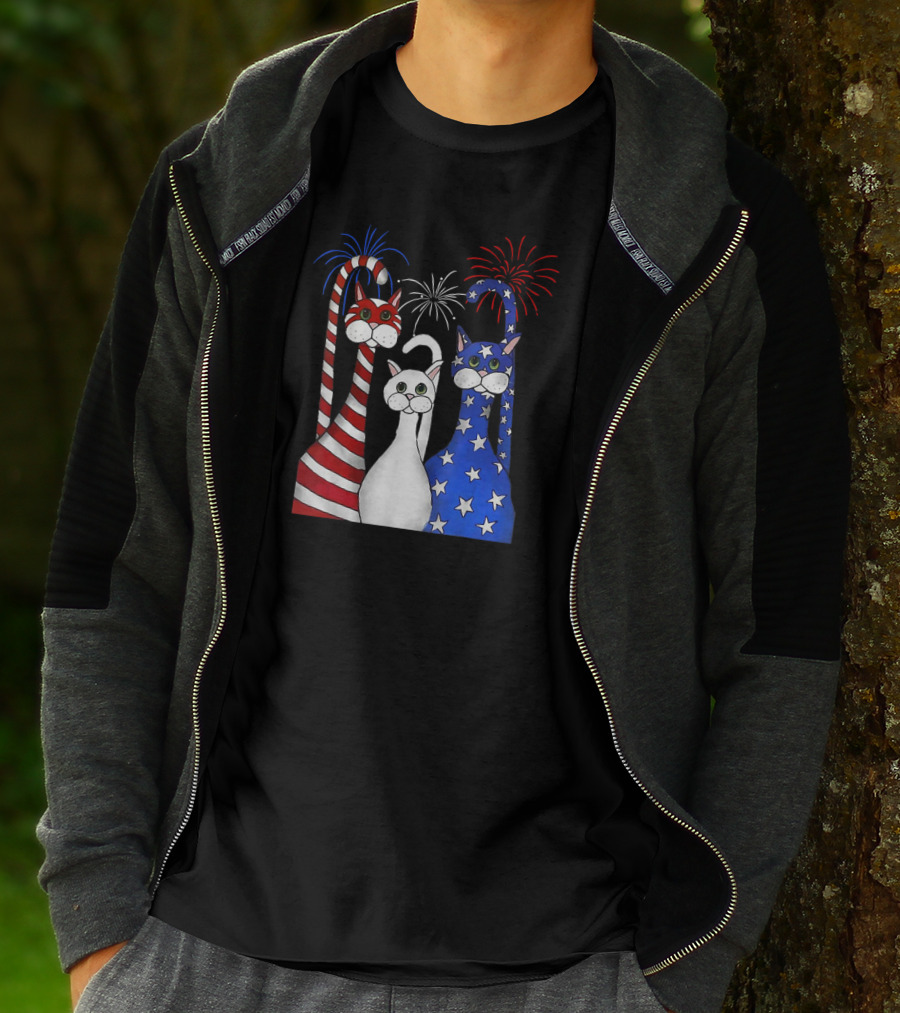 Patriotic Cats American Flag Paws USA Fireworks T-Shirt