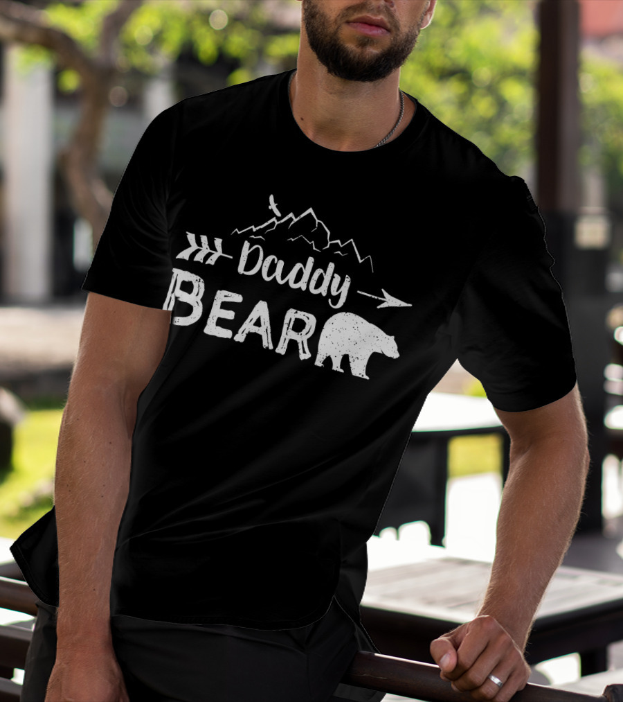 Daddy Bear Family Camping Matching Design With Mountains And Arrow T-Shirt