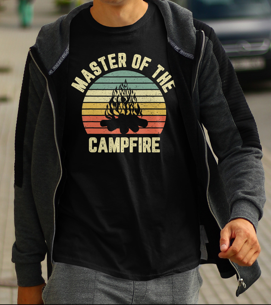 Master Of The Campfire Vintage Camper Retro Camping Fireside Expert T-Shirt