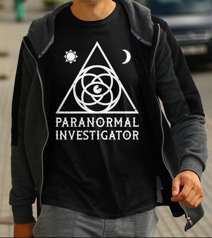 Paranormal Investigator Occult Symbol Eye Triangle Moon Sun T-Shirt