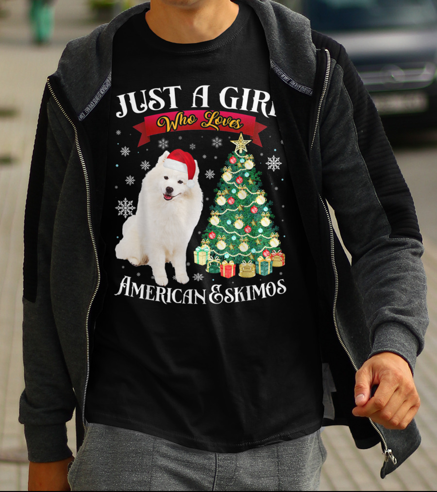 Just A Girl Who Loves American Eskimos Santa Hat Christmas Tree T-Shirt