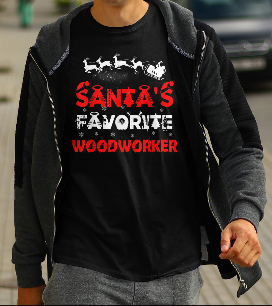 Santa's Favorite Woodworker Funny Job Christmas Reindeer Sleigh T-Shirt