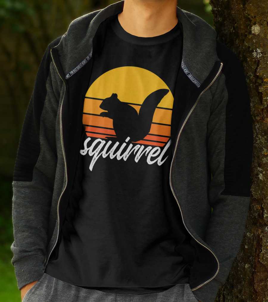 Squirrel Retro Sunset Silhouette Animal Lover Vintage T-Shirt