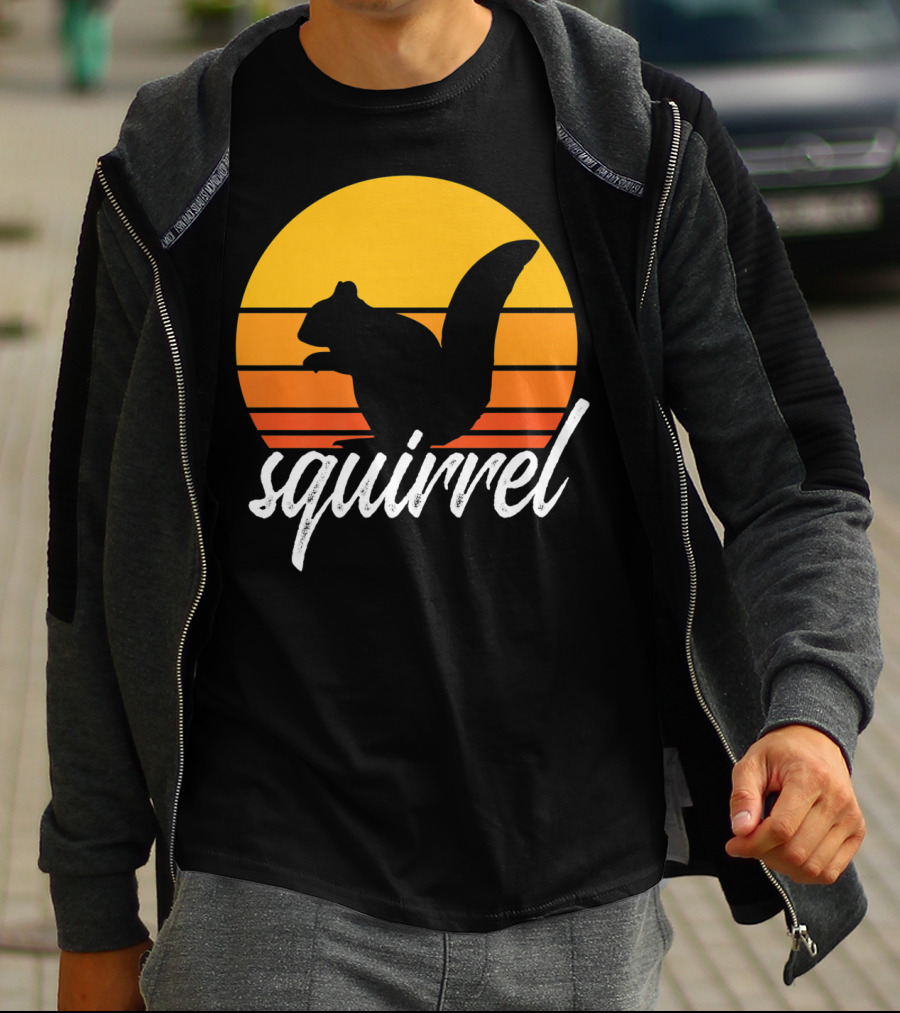 Squirrel Retro Sunset Silhouette Animal Lover Vintage T-Shirt