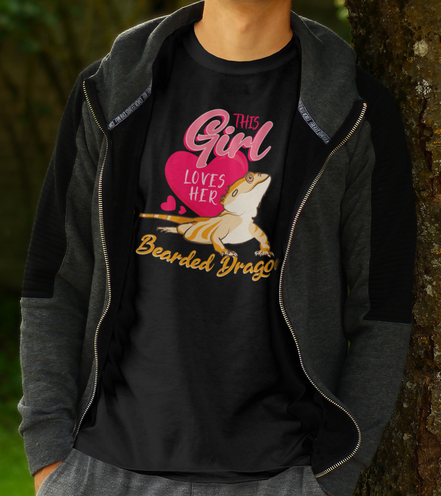 This Girl Loves Her Bearded Dragon With Heart And Cute Lizard T-Shirt