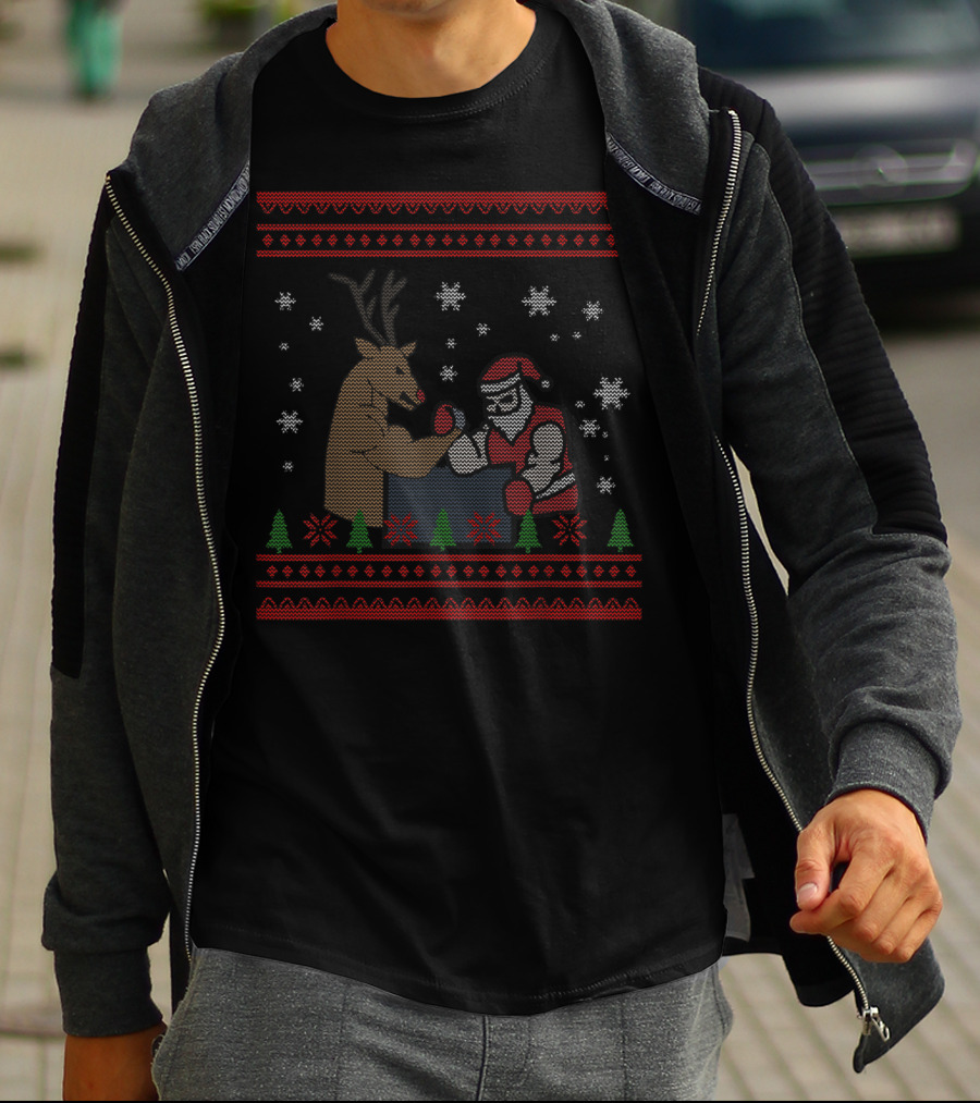 Arm Wrestling Santa Reindeer Funny Workout Gym Christmas T-Shirt