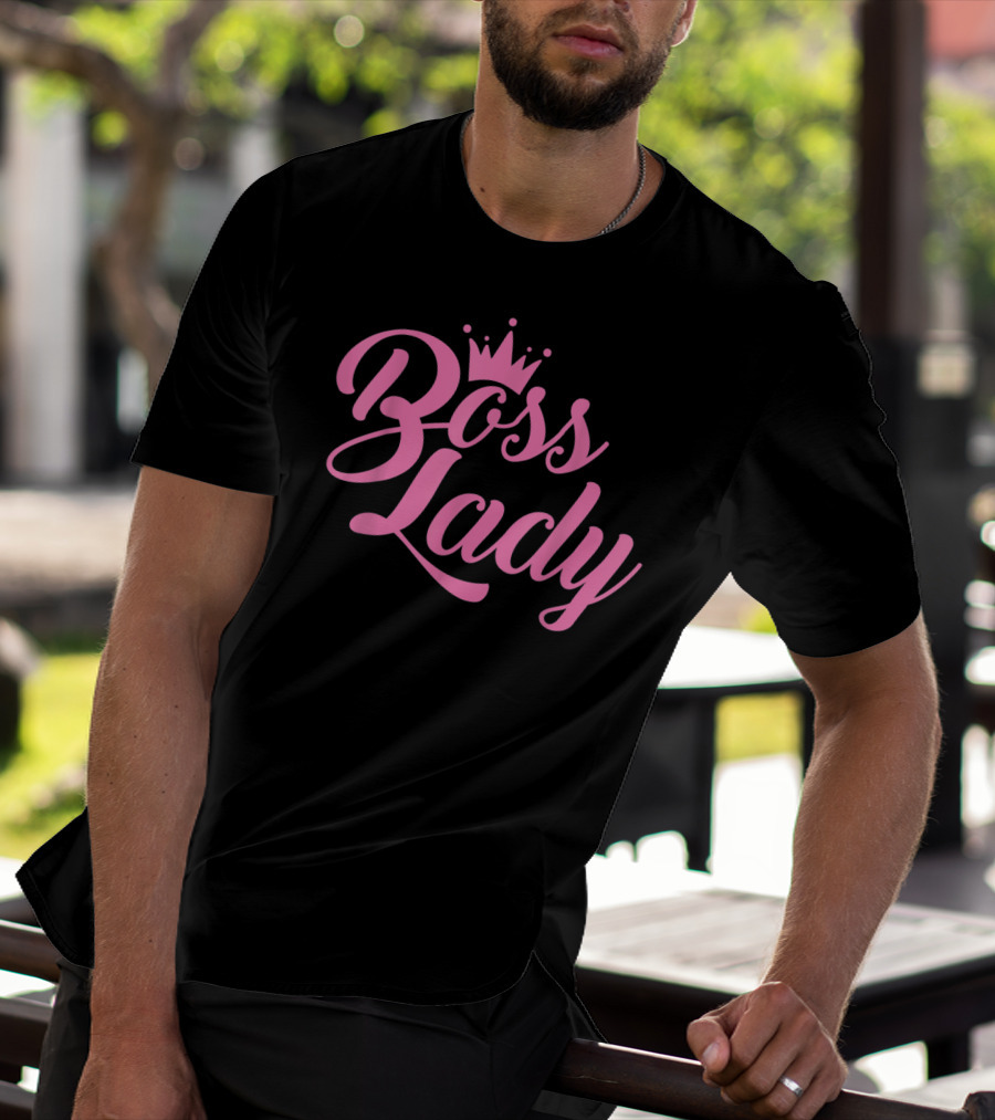 Boss Lady Fashionable Pink Crown Text T-Shirt