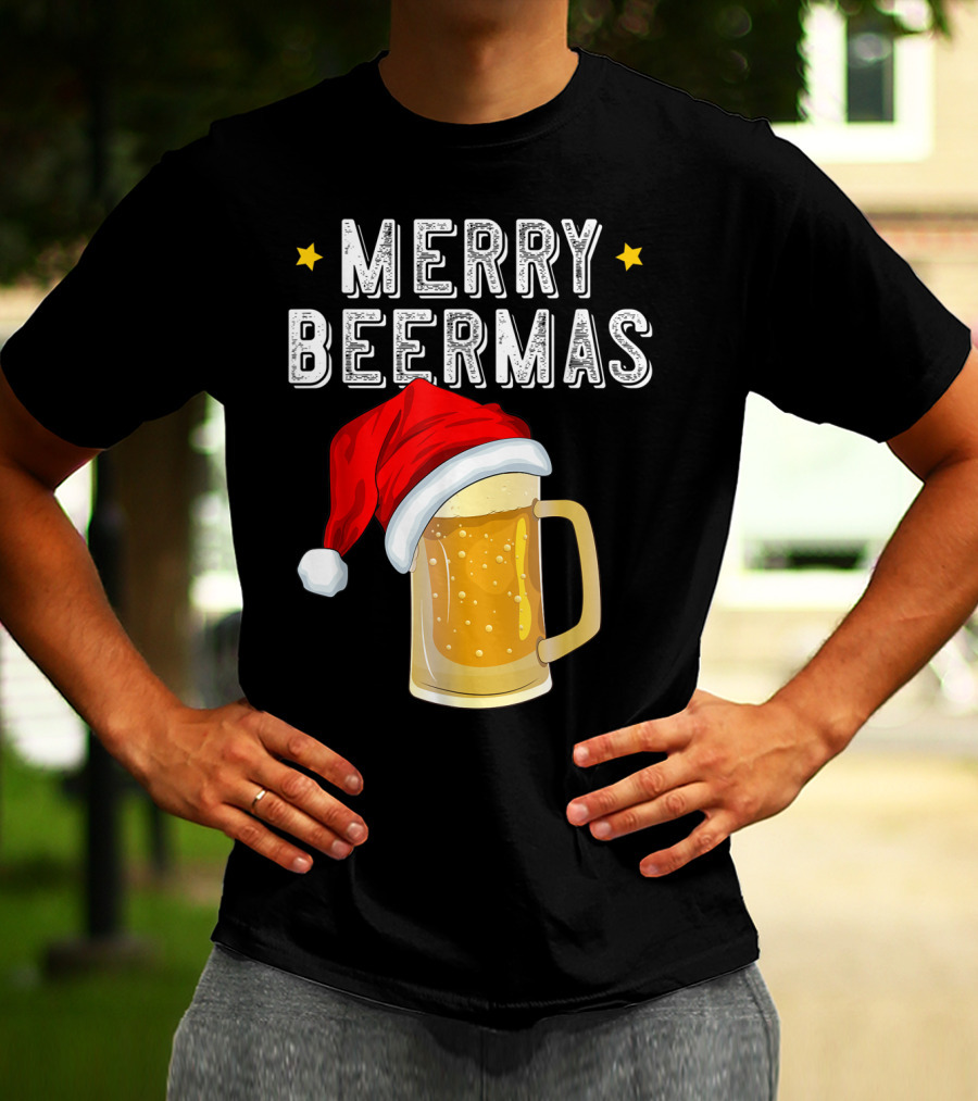 Merry Beermas Christmas Beer Santa Hat Beer Mug T-Shirt