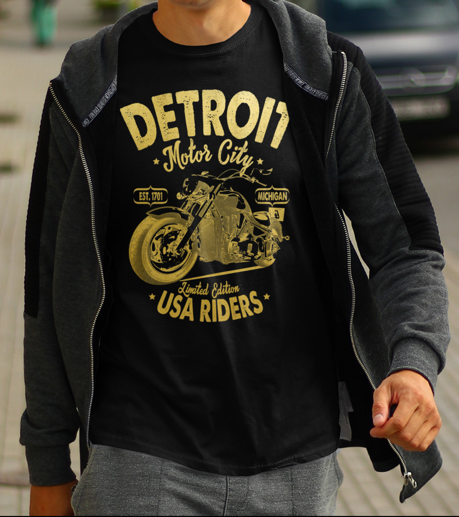 Detroit Motor City Michigan Est. 1701 USA Riders Gold Vintage T-Shirt