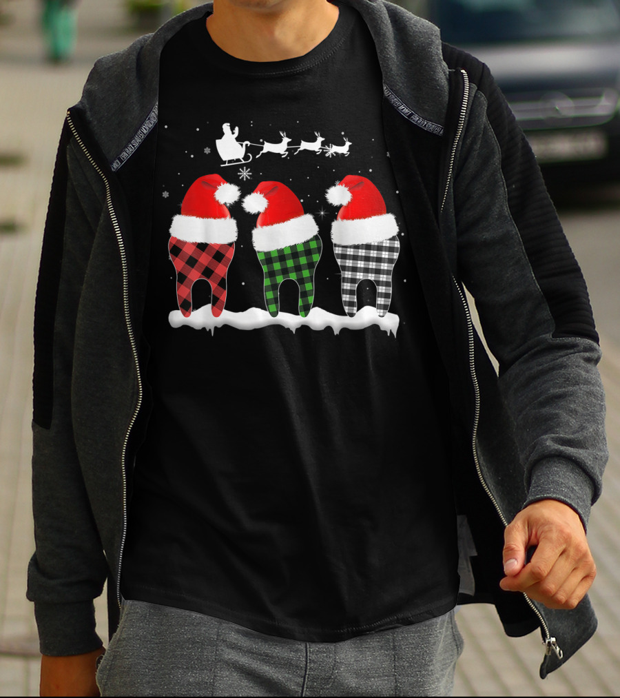 Funny Dentist Hygienists Christmas Pajama Santa Tooth Plaid T-Shirt