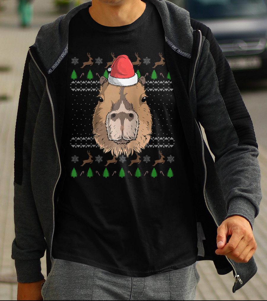 Capybara With Santa Claus Hat In Christmas Theme With Reindeer And Trees T-Shirt