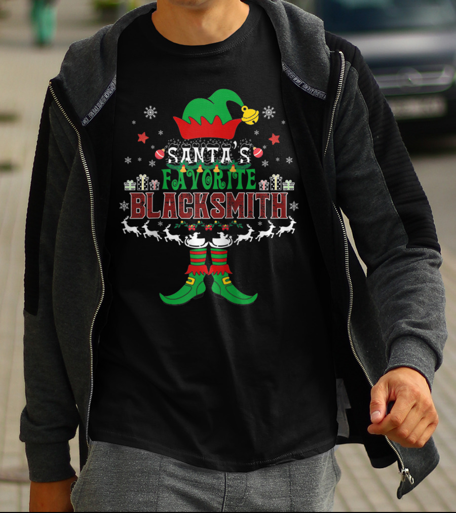 Santa's Favorite Blacksmith Elf Xmas Reindeer And Gifts T-Shirt