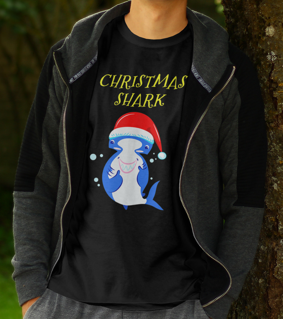 Christmas Shark Hammerhead Santa Hat T-Shirt