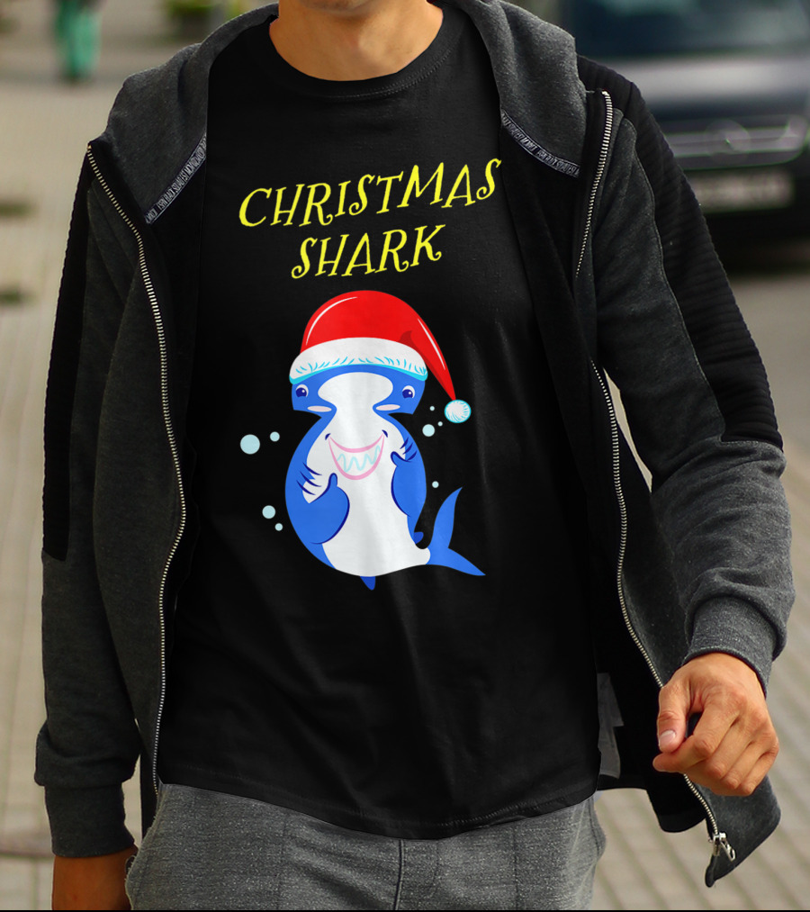 Christmas Shark Hammerhead Santa Hat T-Shirt