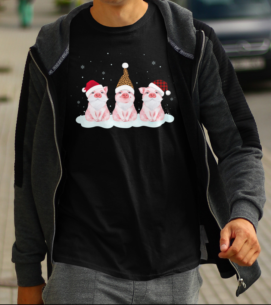 Pig Trio In Santa Hats Just Hangin' With My Santas T-Shirt