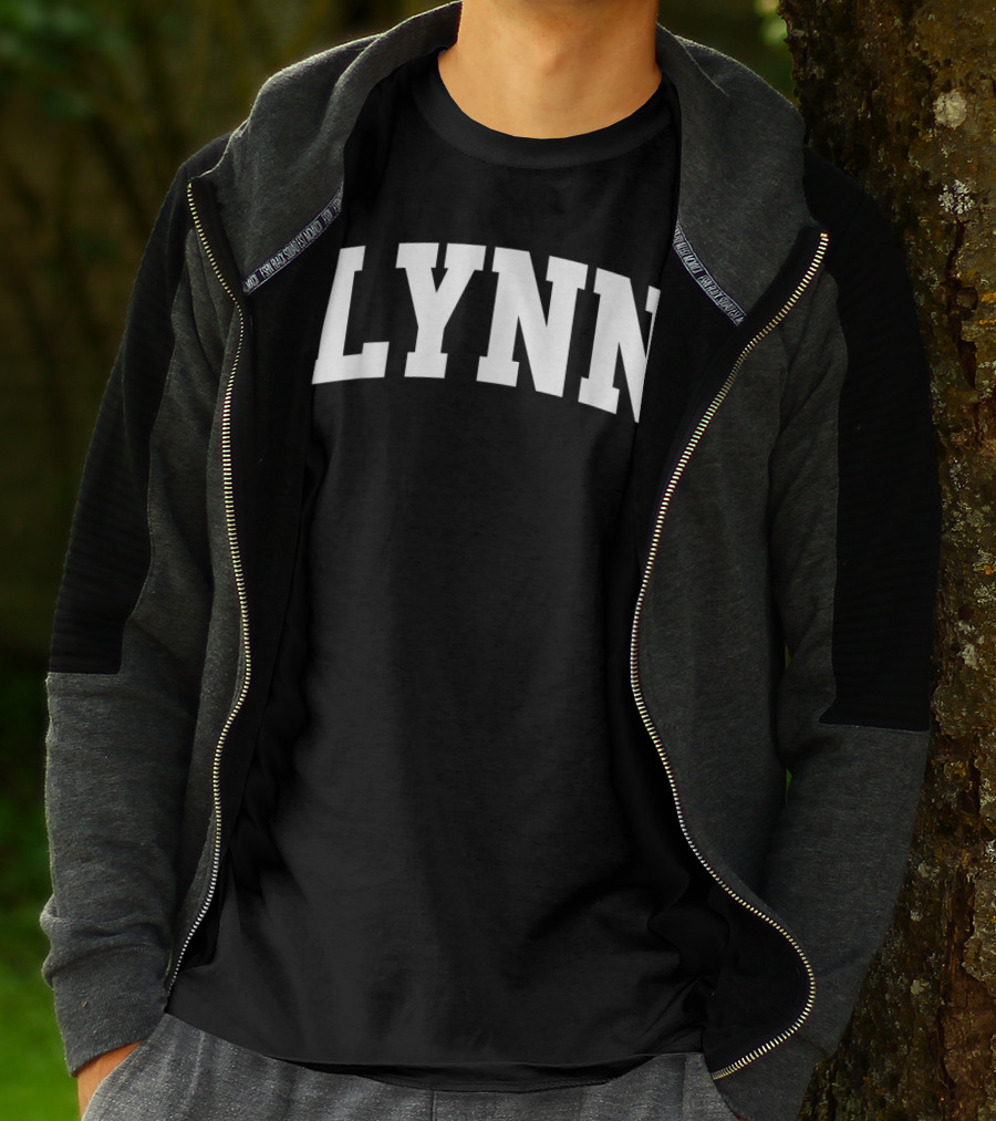 Lynn Vintage Sports Team Arch Retro T-Shirt